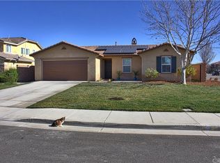 7678 Indian Canyon Cir, Eastvale, CA 92880