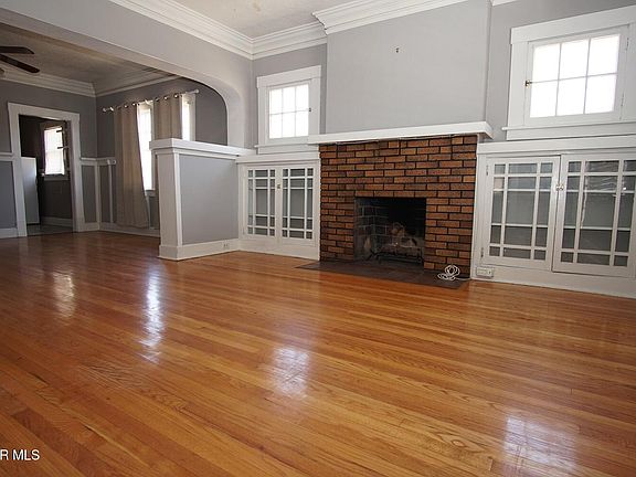 2nd image of 2731 Aurora Ave