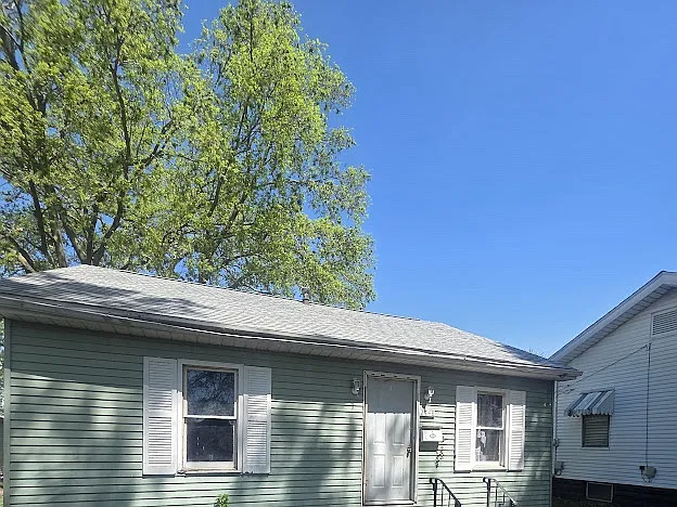 2448 E Wood St — Photo 1