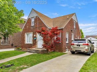 5270 Steadman St, Dearborn, MI 48126