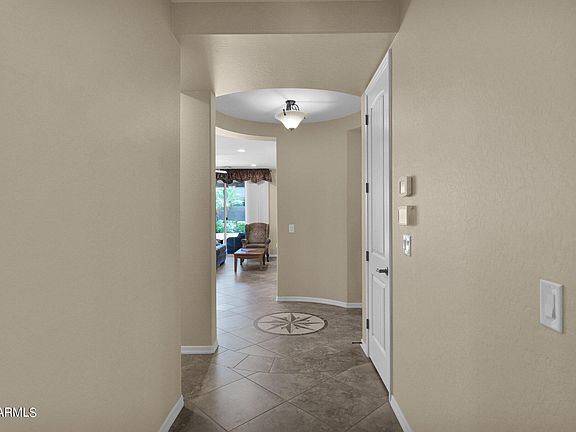 3rd image of 135 E COCONINO Drive