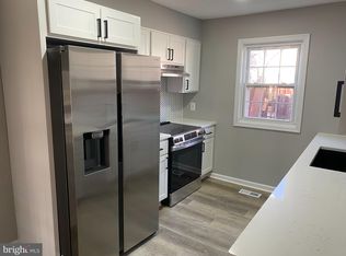 9182 Landgreen St, Manassas, VA 20110