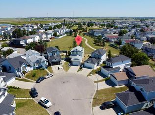 51 NW San Diego Pl NE, Calgary, AB T1Y 7A3