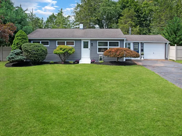49 Dogwood Drive, Southington, CT 06489