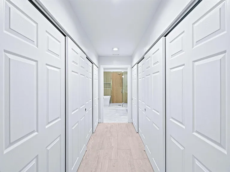2442 Windsor Way Ct — Photo 24