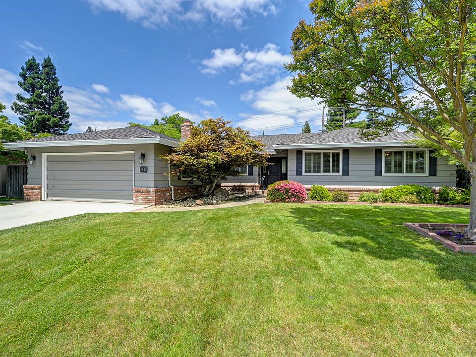 1st image of 21 Saratoga Cir