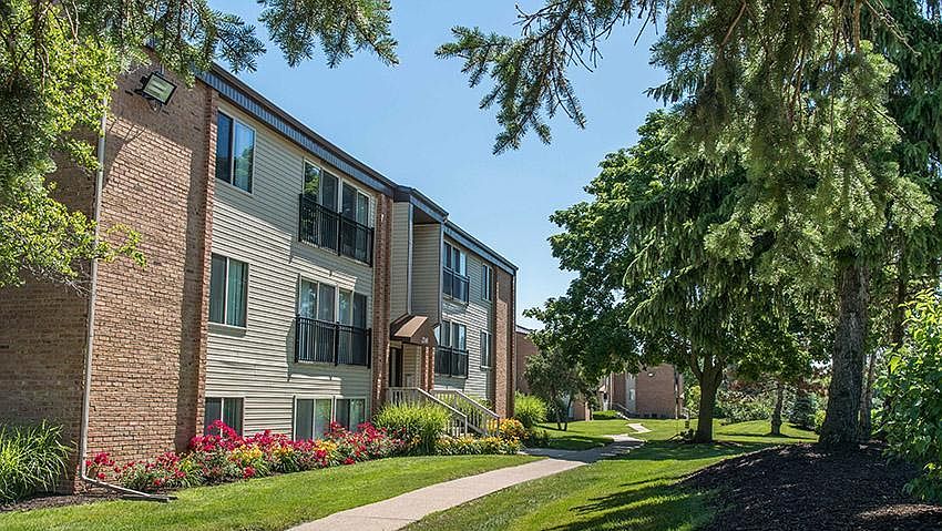 1st image of 2201 Glencoe Hills Dr #10