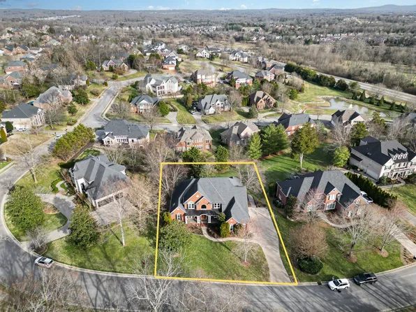 9711 Turner Ln, Brentwood, TN 37027