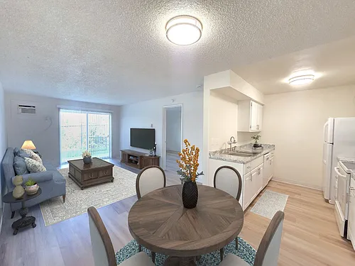 Floor plan 104
