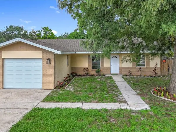 6511 3rd Ave NE, Bradenton, FL 34208