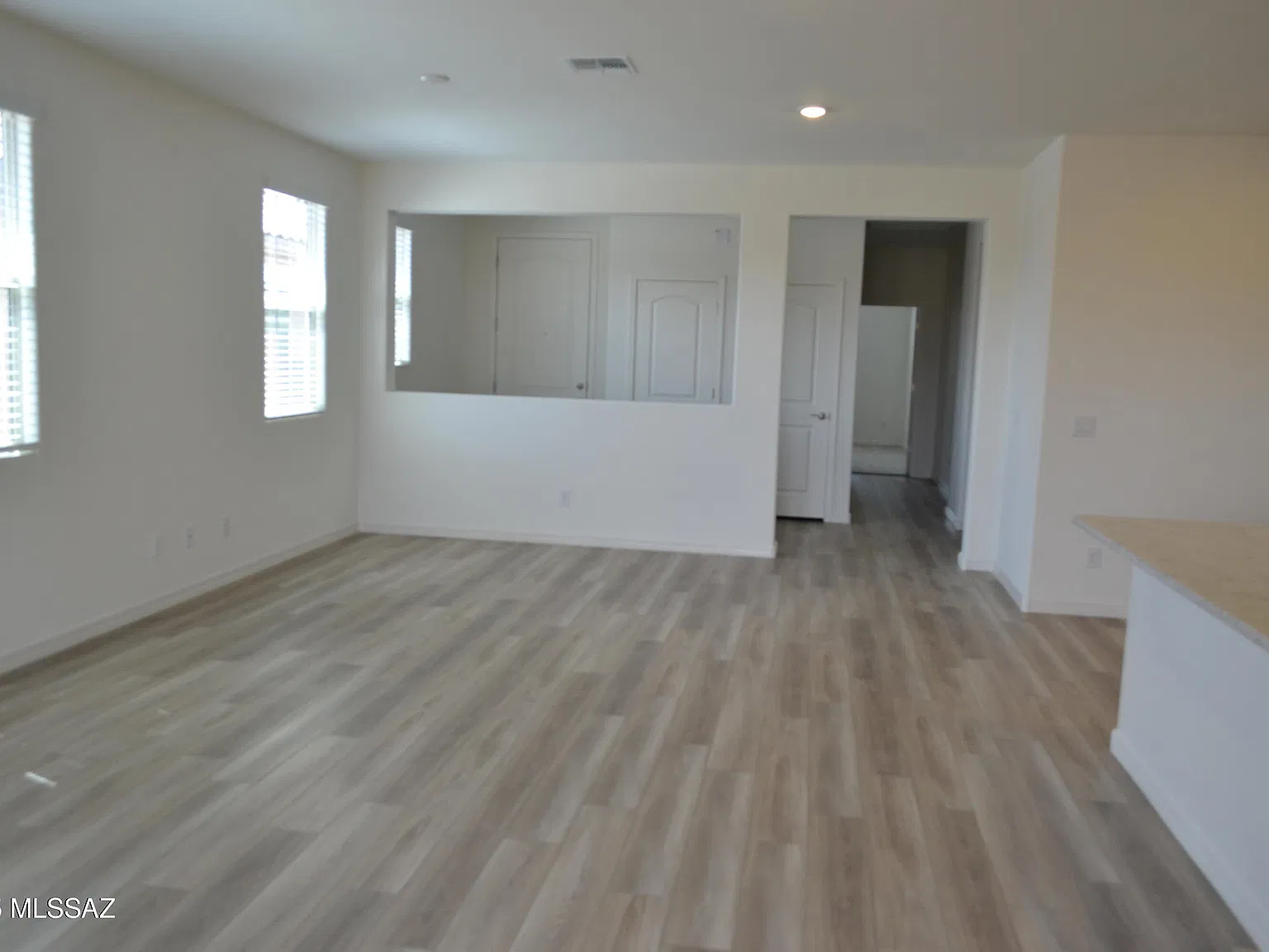 3 bed, 2.0 bath, 1842 sqft, $2,450 — Photo 3