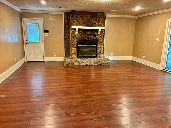 2nd image of 7401 Grace Dr