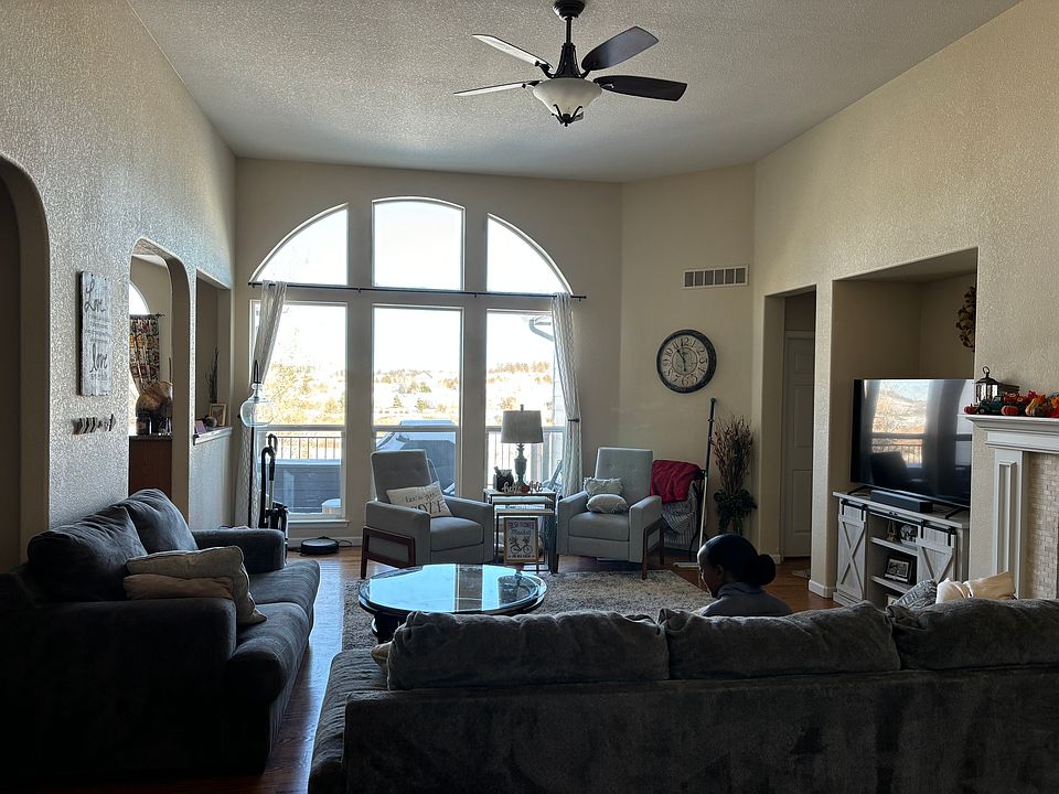 Living room - main floor