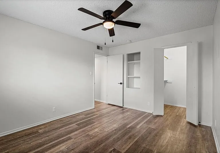 3415 Willowrun Dr #D — Photo 5
