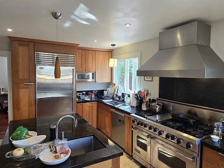 576 Maybell Ave — Photo 9