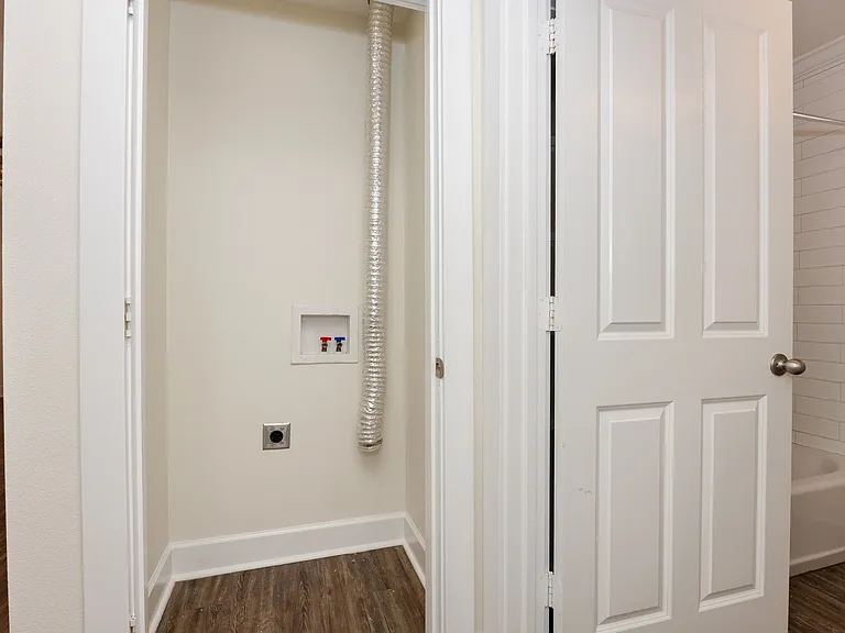 836 Steele Blvd — Photo 15