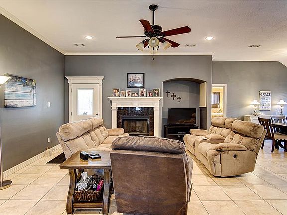 4th image of 6891 Stillwater Dr