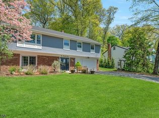 109 Malcolm Rd, Mahwah Twp., NJ 07430