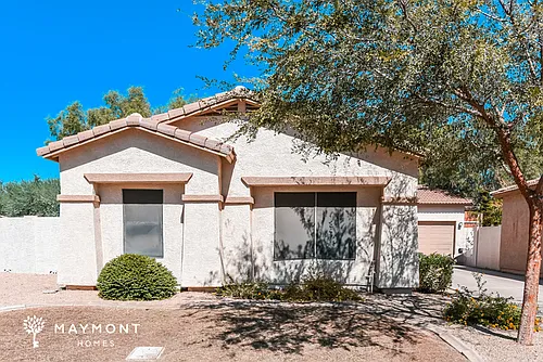 926 E Madeline Dr Photo 1