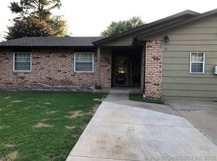 3606 S 106th East Pl, Tulsa, OK 74146
