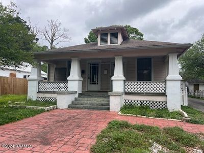 327 E Grolee St, Opelousas, LA, 70570