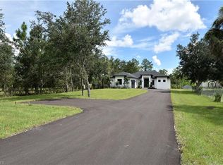 432 16th St SE, Naples, FL 34117