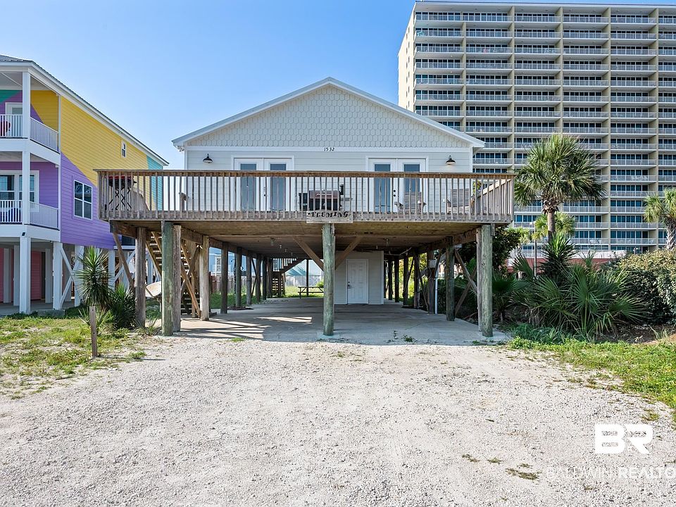 1st image of 1532 W Beach Blvd