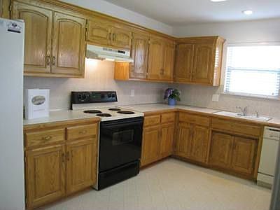 4th image of 2508 SW Richwood Cir
