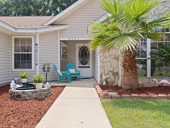 4th image of 2371 La Lar Ln