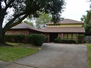 8006 Via Bella Dr, Houston, TX 77083