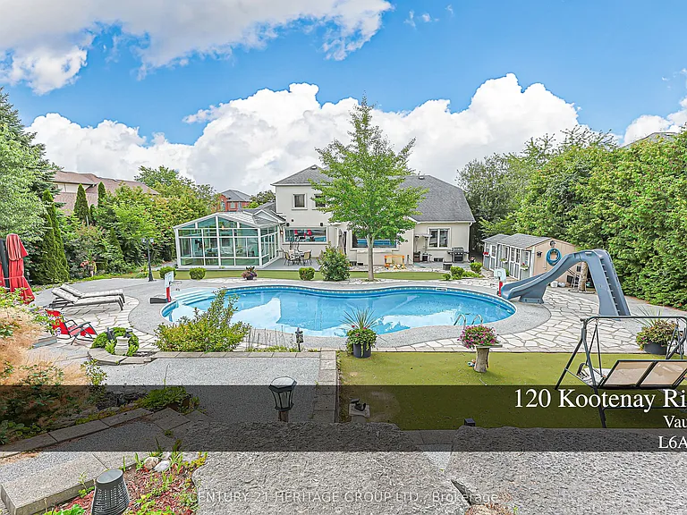 120 Kootenay Rdg — Photo 2