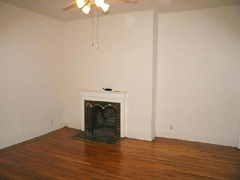 5th image of 25 E 9th St