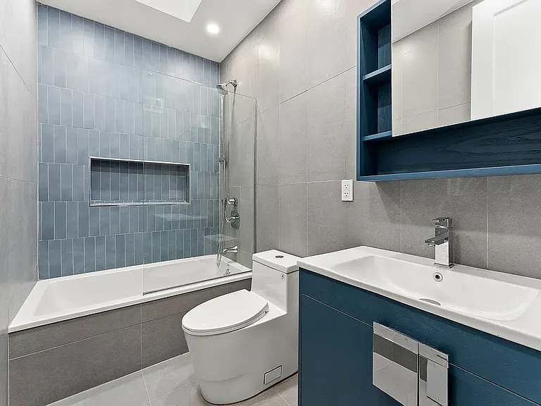 1061 Herkimer St #2 — Photo 12