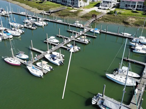 2 McDonough Rd #B-11, Folly Beach, SC 29439