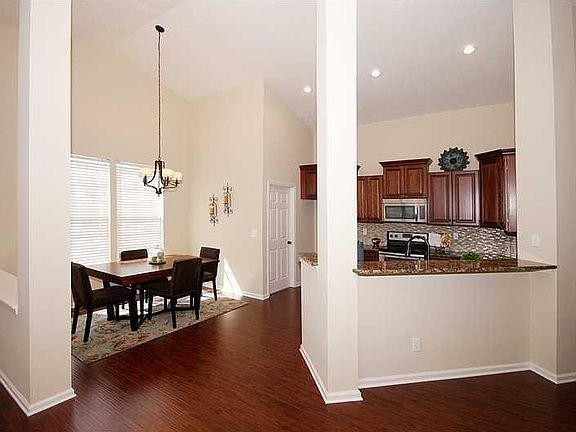 5th image of 6688 Amherst Way