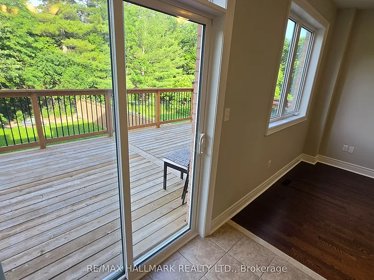 61 Collin Ct — Photo 47