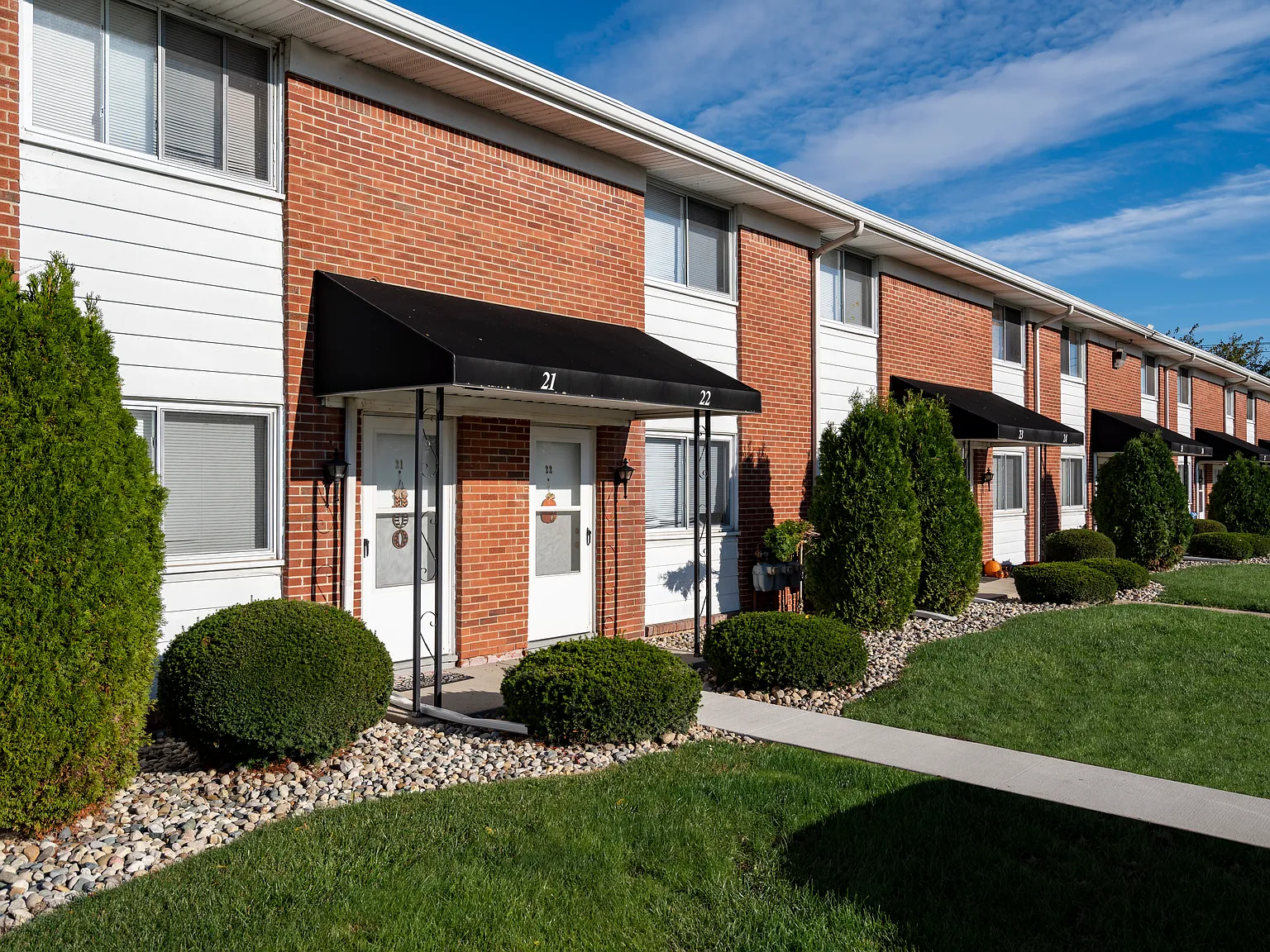 Riverview Apartments — Photo 3