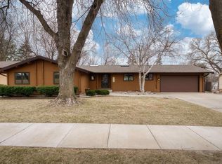1609 S Garfield Ave, Sioux Falls, SD 57105