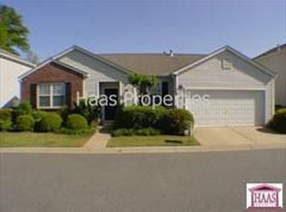 1246 W Oaks Way, Woodstock, GA 30188