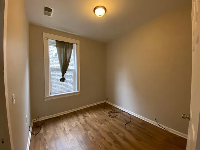 1607 S Lawndale Ave #3S — Photo 3