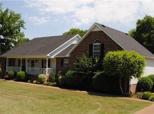 147 Lori Lee Dr, Gallatin, TN 37066