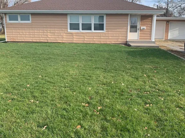 1140 Washington Blvd, Bushnell, IL 61422