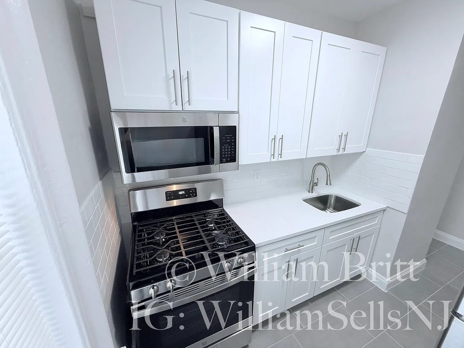 2 bed, $2,195 — Photo 2