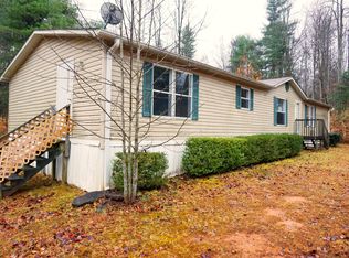 50 Old Possum Holler Rd, Hendersonville, NC 28739