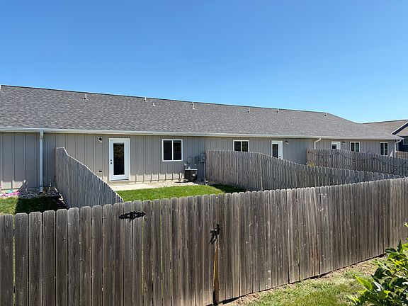 2nd image of 2113 Ace Ave #8
