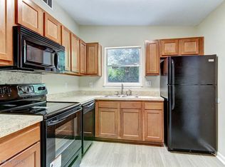 7622 S Kingstree Dr, Jacksonville, FL 32211