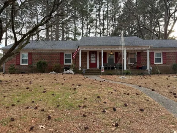 4060 Belvedere Dr, Chesapeake, VA 23321