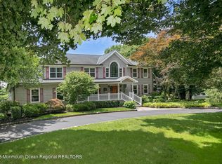 11 Willow Lake Dr, Colts Neck, NJ 07722