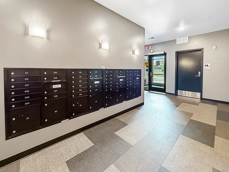 Plymouth Avenue Apartments — Photo 21