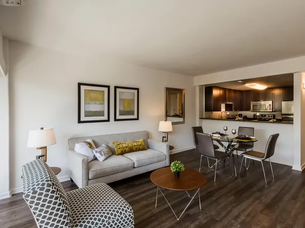 Palo Alto Place, 565 Arastradero Rd APT 109, Palo Alto, CA 94306